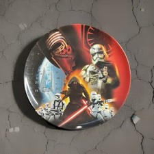 Zak Designs Round Star Wars "The Force Awakens" Darkside Characters Plate