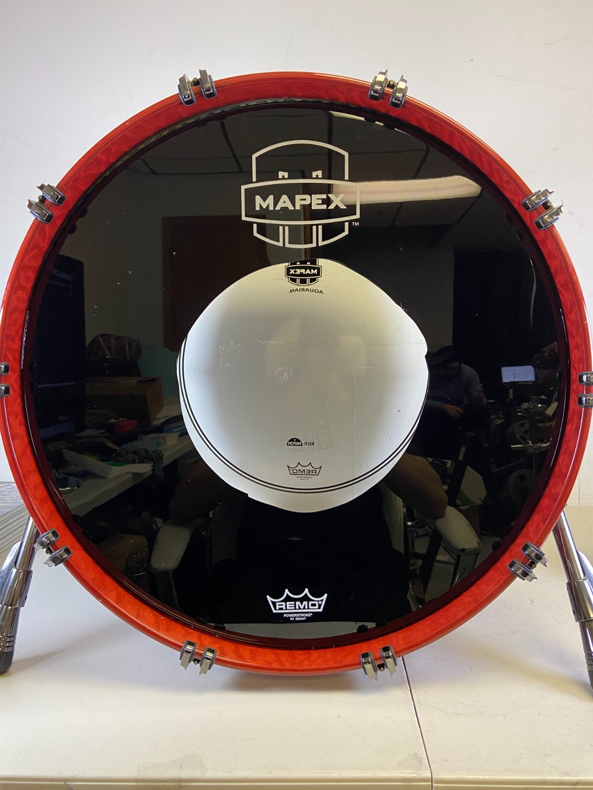 Mapex Saturn 18" x 14" Maple/Walnut Bass Kick Drum Scarlet Fade