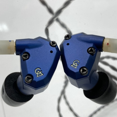 Campfire Audio Mammoth CAM-5584 Triple Hybrid Drivers IEM