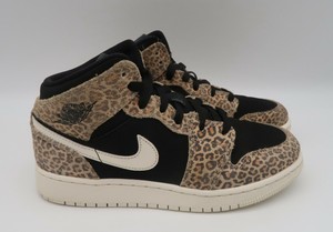 leopard retro 1
