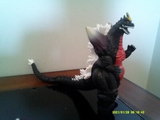 Godzilla Space Godzilla Vinyl 7" Tall 10" Long Playmates