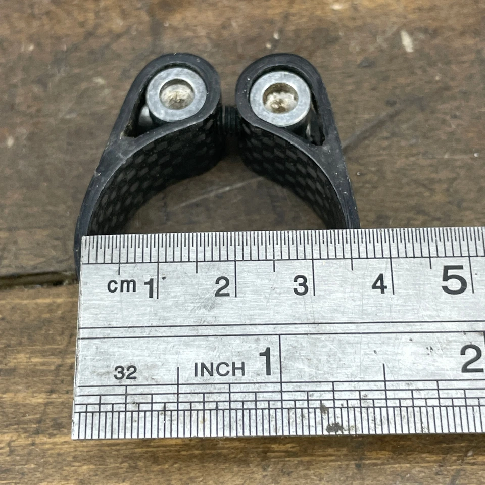 Abrazadera de tija de sillín de fibra de carbono 34 mm 34,9 carpeta años 2000 MTB negra Foto 3 de 4