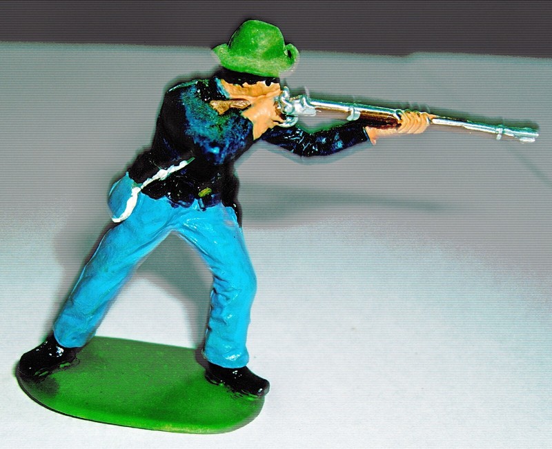 CIVIL WAR UNION STANDING FIRING 54MM BY ACCURATE OF ENGLAND