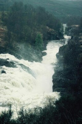 Foto 6x4 Inverlair Falls Falls sehenswert an einem Regentag um 1978
