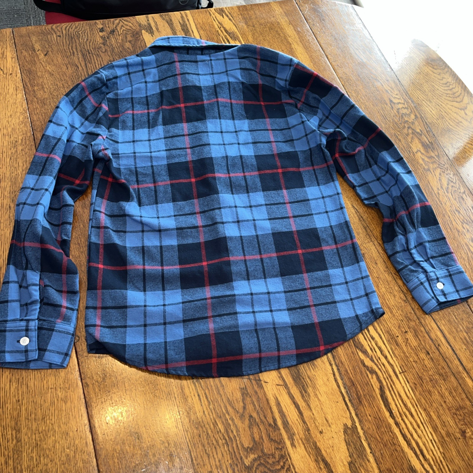 Picture 2 of 4