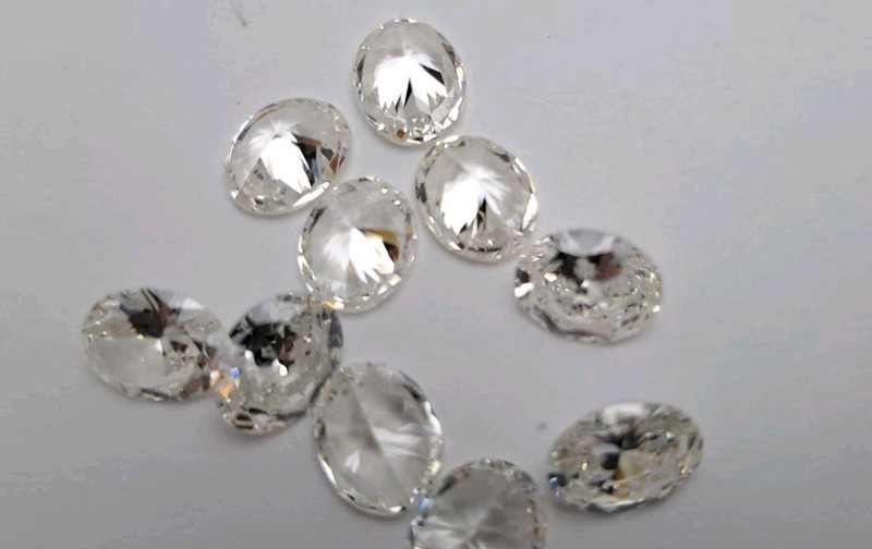 10 pieces Oval 10x8mm CZ Cubic Zirconia Loose Stones