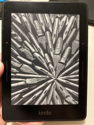 Kindle Voyage 7th Generation - Tablet Only! 2GB - Picture 1 of 2