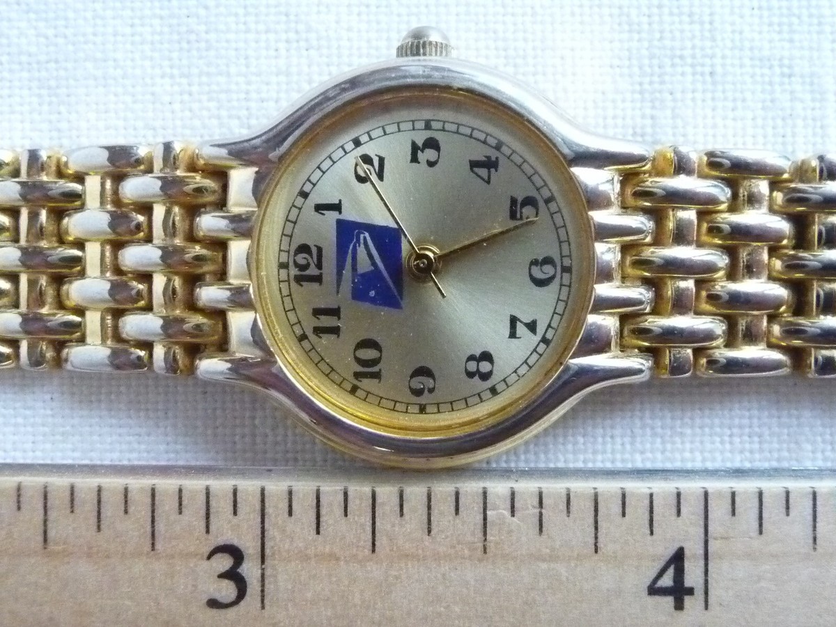 USPS United States Postal Service Ladies Gold Tone Watch New  display picture 2