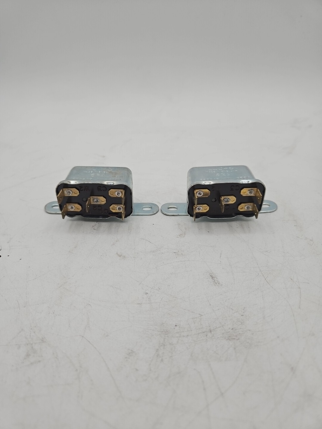 BENTLEY & ROLLS ROYCE-RELAY (Cruise control & Hazard lights) (UD9270)