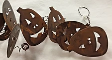 NEW 48″ Rusty Wire Garland w/ 2.5″ x 2” Pumpkins, Primitive Style