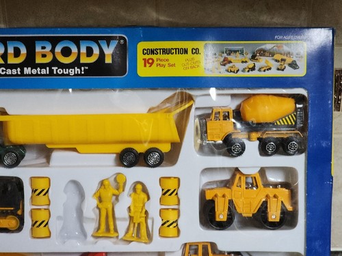 Tootsietoy Hard Body Construction 19 Piece Die-Cast Metal Play Set #1881 - Picture 4 of 6