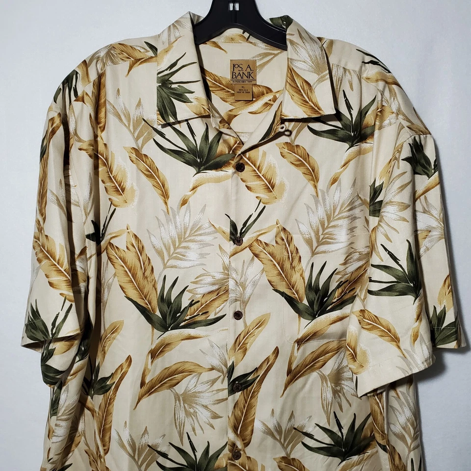 Camisa masculina Jos A Bank 100% seda XL marrom floral manga curta botão para cima havaiana - Imagem 2 de 4