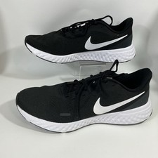 Nike Revolution 5 Black White Sneakers Shoes BQ3204-002 Men’s 11.5 NWOT
