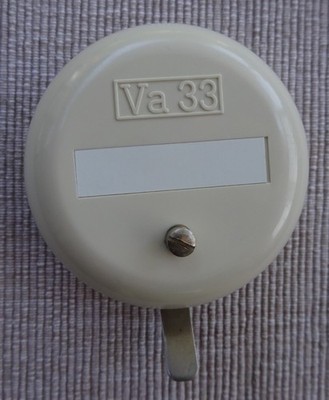 Umschalter (2 Stück) Va 33 f. Telefonanlagen. Va 33 (1+2) Baujahr 1976 + 1977