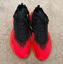 adidas Men s Red/Black Speckled Low Top Lace-...