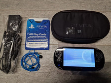 Console Sony Ps Vita PCH-1004 OLED + Memory card 16 gb e 64 gb Sony + Accessori