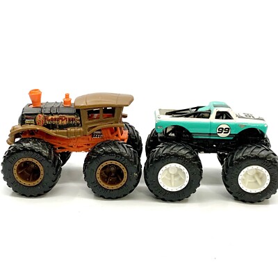 HOT WHEELS 2019 MONSTER TRUCKS DEMOLITION DOUBLES