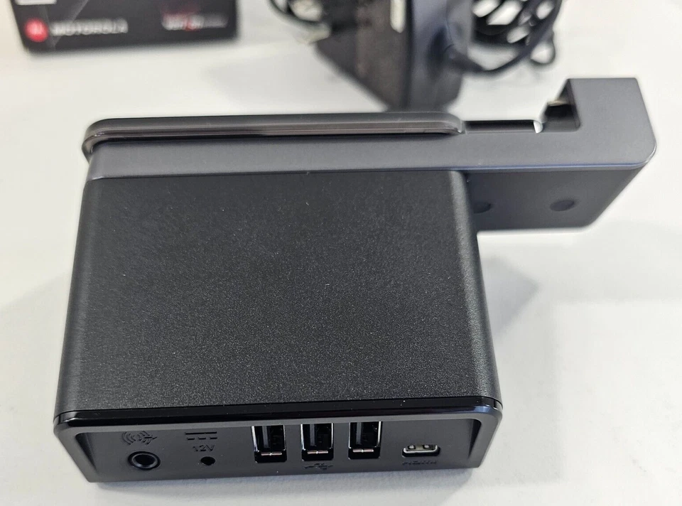 Motorola Droid Razr HD Docking Station and AC Adapter in Box - Tested - Image 4 of 4