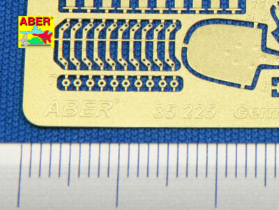 MW22 ABER MODELS 35225 GERMAN E100 SUPER HEAVY TANK  for TRUMPETER 1/35