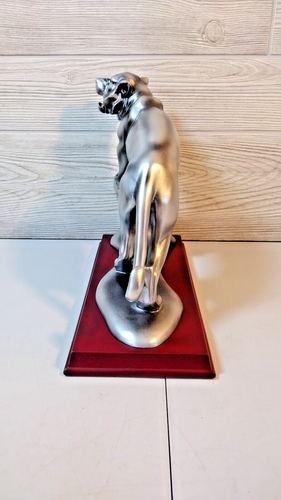 Herco professionelles Geschenk Löwe Statue 10" Skulptur gebürstetes Silber Harz Holzsockel - Bild 4 von 8