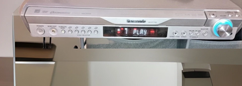 Panasonic SA-HT740 1000W, 5 Disc CD/DVD 5.1 ch. 1000W HT System Player w/Remote - Image 2 of 4