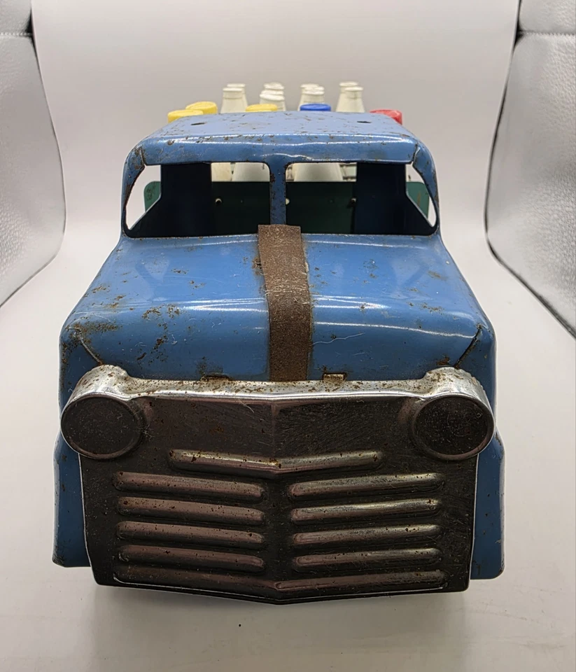 Camión de leche Triang vintage años 50 con botellas de leche Foto 2 de 4