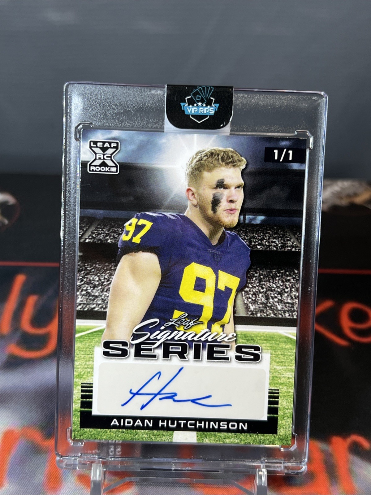 Aidan Hutchinson Leaf Signature Series Football Autographs #SSAH1 Crowd 1/1