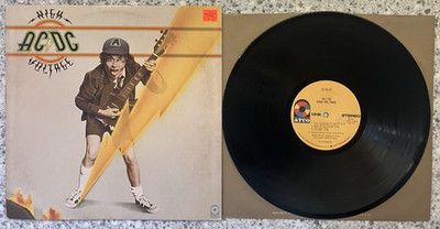 AC/DC   High Voltage ; 1976 LP SD 36-142 SP 1ST PRESS VG+ (PORKY PRIME)