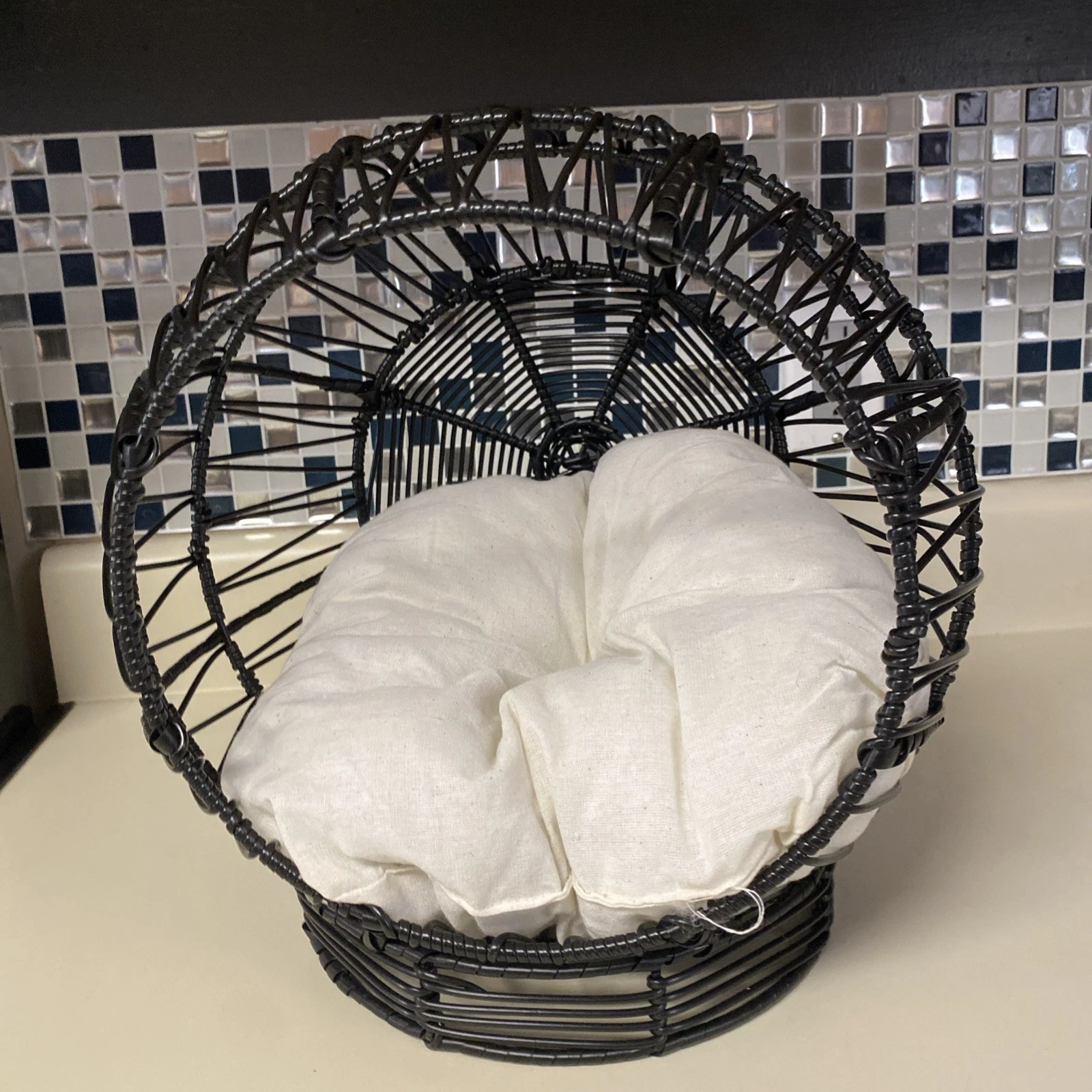 Rattan Wicker Pet Bed for Tiny Dog Or Cat Egg Chair Black