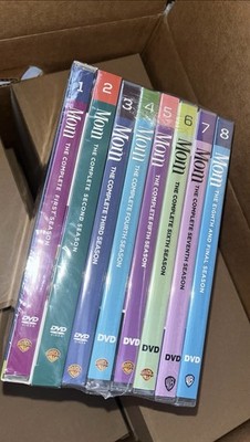 Mom Complete Series DVD Box Set Seasons 1-8. Brand New! Free Shipping.