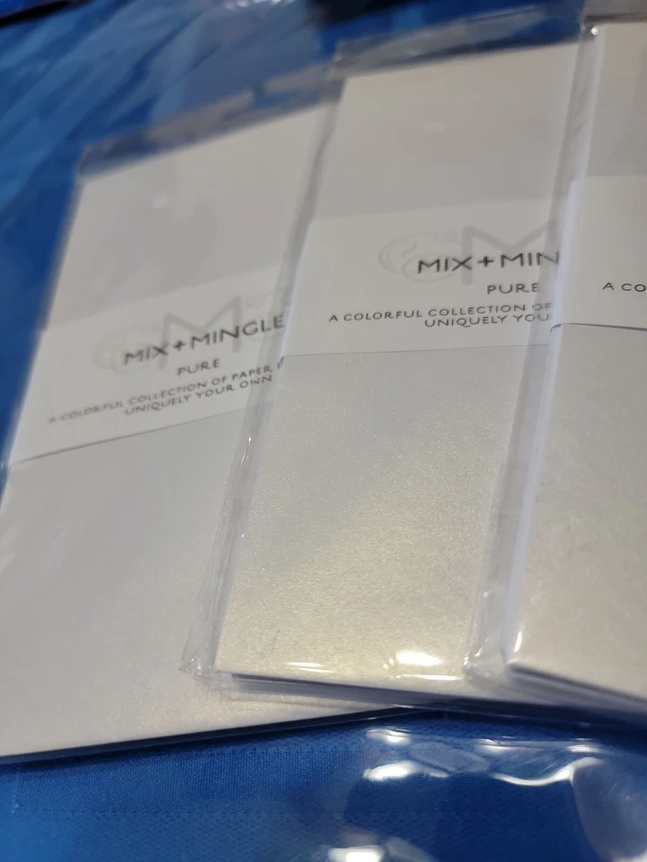 30 sobres metálicos blancos brillantes 5,25x7,25" Foto 3 de 4