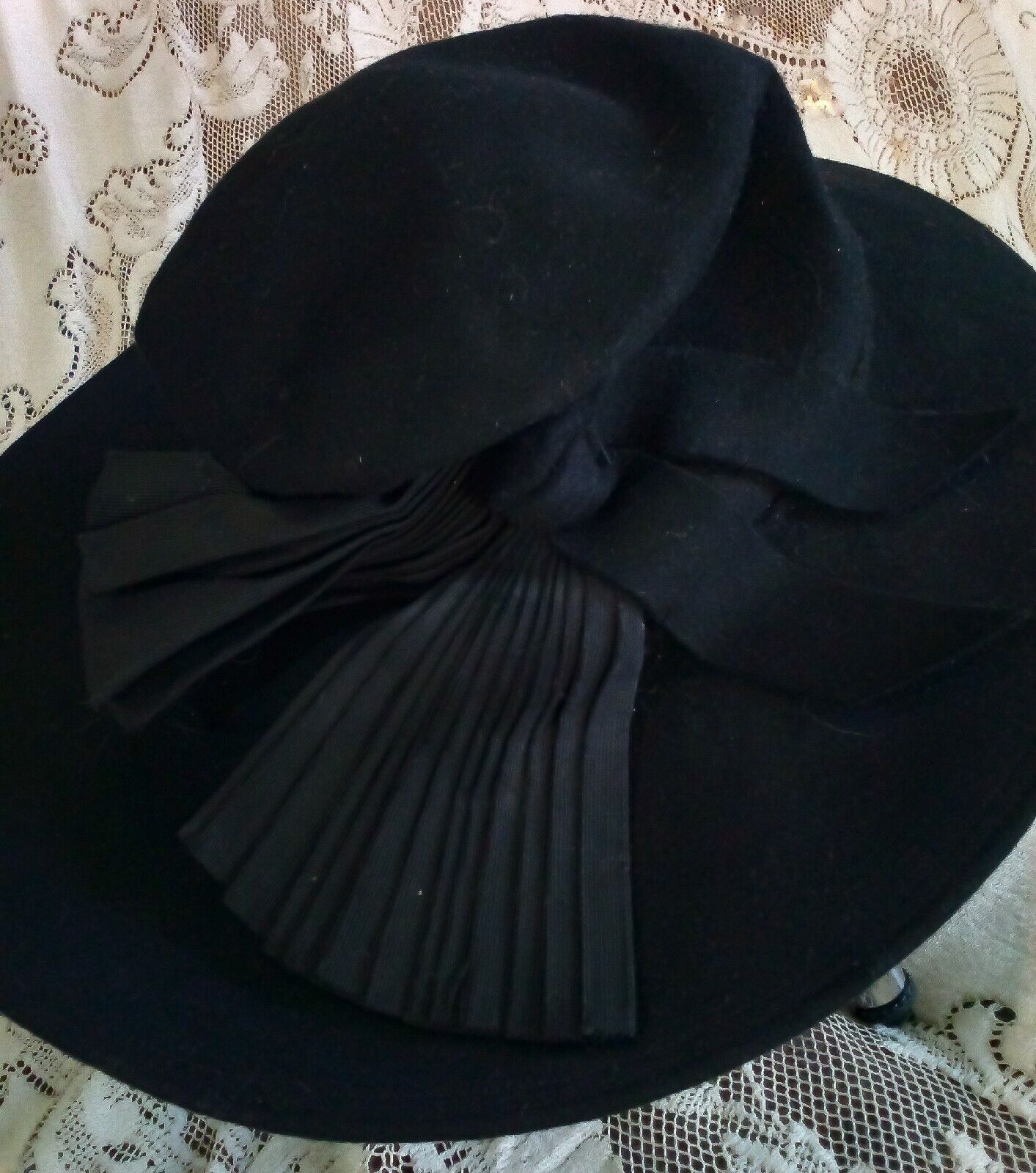 VTG 1930s-40s Wool Felt Tilt Hat w/ Knife Pleats … - image 8
