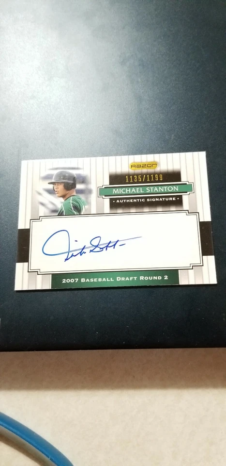 2008 RAZOR Signature Series #197 Michael Giancarlo Stanon #1135/1199 AUTO🔥 - Image 2 of 4