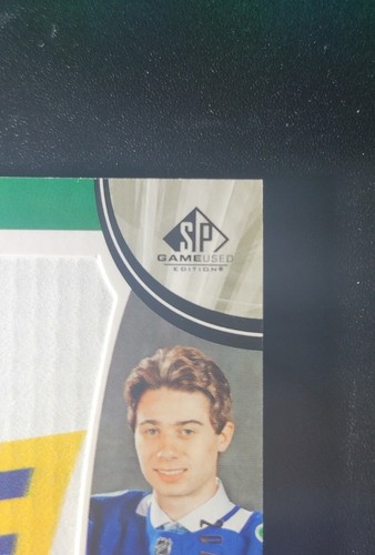 Quinn Hughes 2019-20 SP Game Used Banner Year Patch Auto S/N 20/25 - Picture 3 of 6