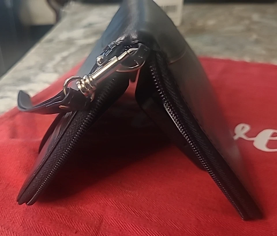 Cartera Rolf's Travel Essentials con cremallera negra Foto 3 de 4