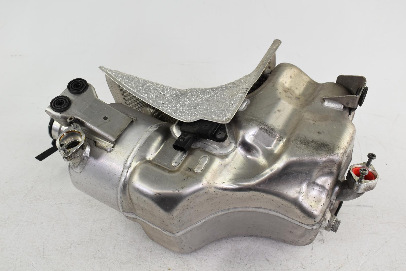 2011 AUDI R8 Engine Motor Pump (Oil Tank) OEM Reservoir Assembly