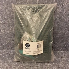 Kütral Tree Trunk Protector - Complete with a Pair of Gloves with Claws