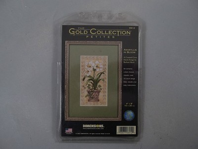 Dimensions Gold Petites Amaryllis in Bloom Counted Cross Stitch Kit 6912 NOS