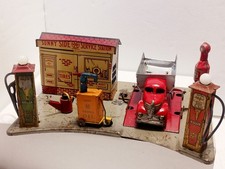 MARX Sunny Side Service Station, Tin Litho 1930s , sold as pictured fare ship