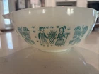 Pyrex Vintage Butterprint Amish Mixing Bowl 2.5 Qt