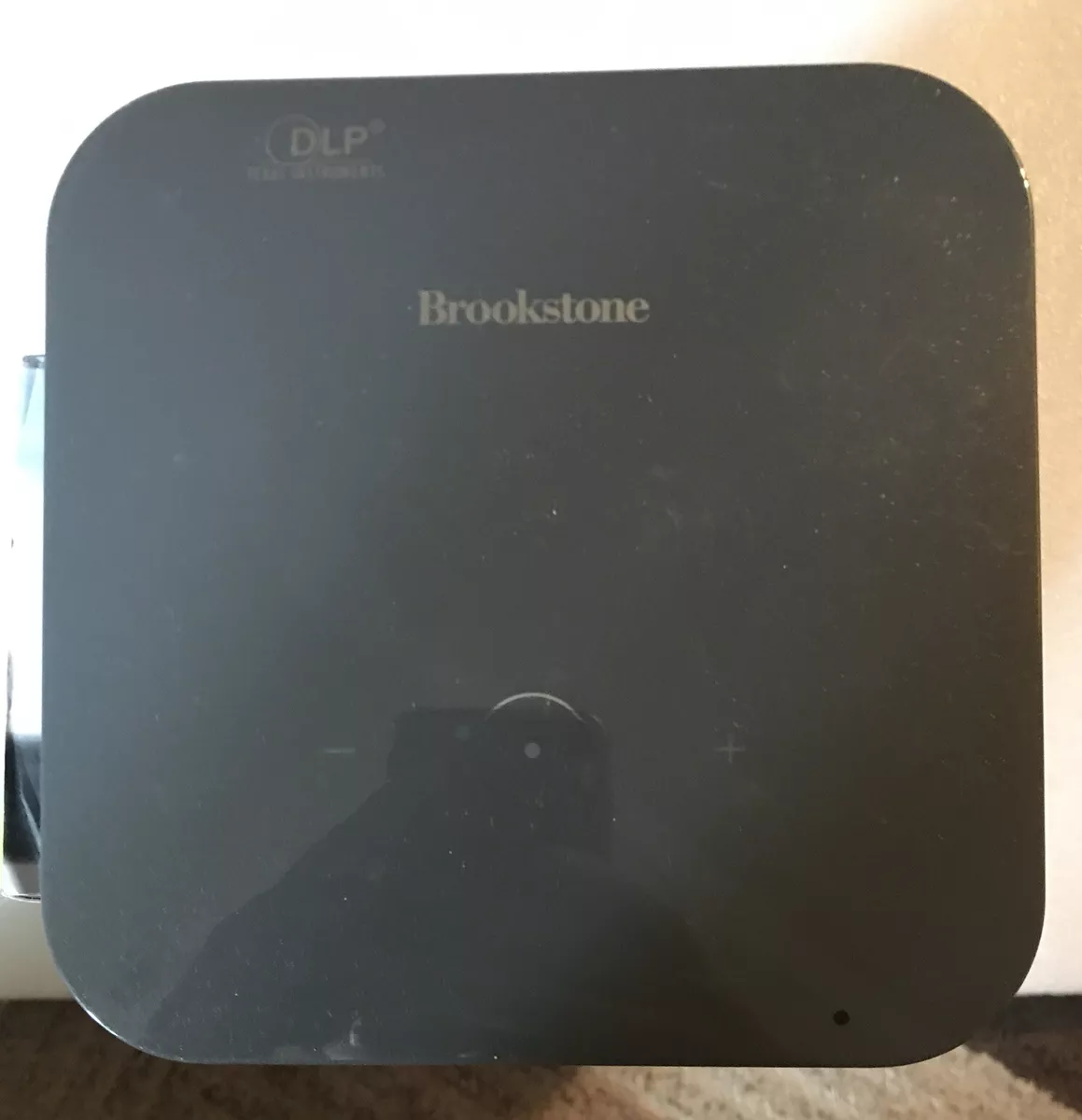 BROOKSTONE HDMI POCKET PROJECTOR 318203 | eBay