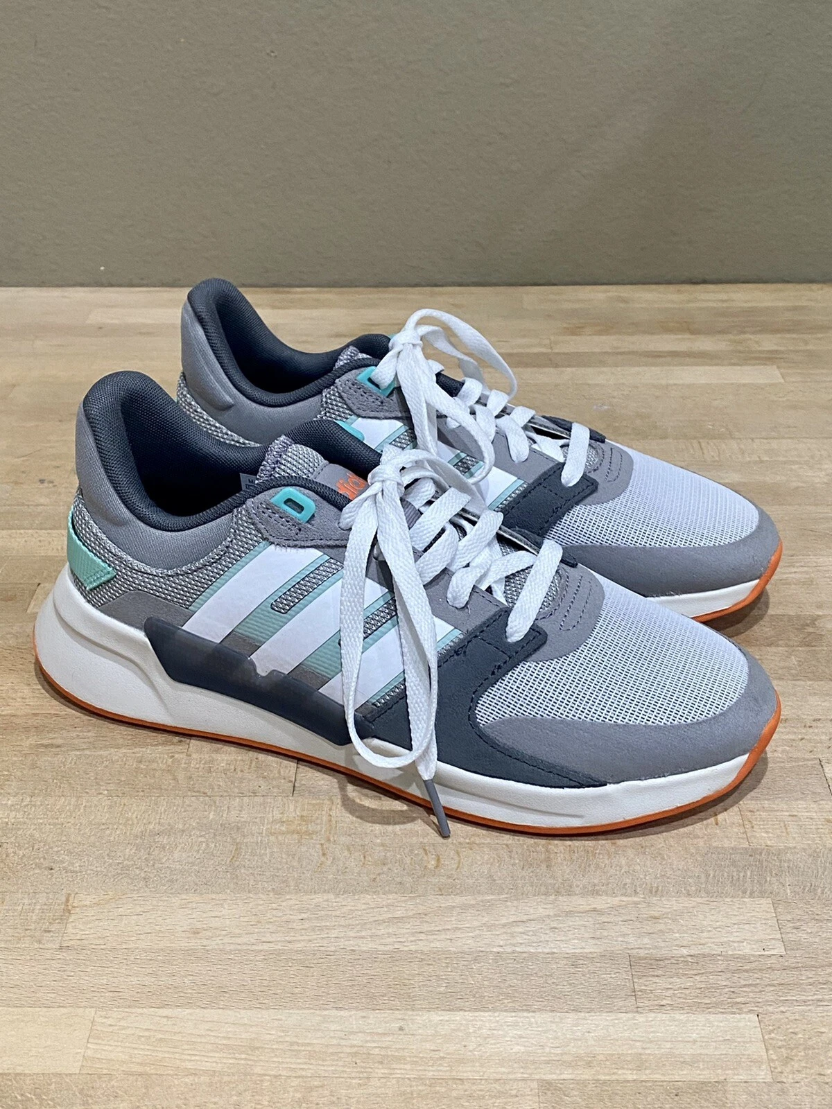 Scarpe da ginnastica sportive Adidas Run 90S da uomo 6 5 grigio verde verde verde acqua EG8655 NUOVE COME NUOVE