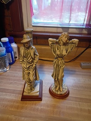  F.E.I. Collector Figurine Detective And Lady