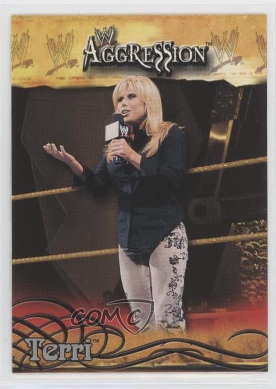 2003 Fleer WWE Aggression Terri #36 Rookie RC 1qy