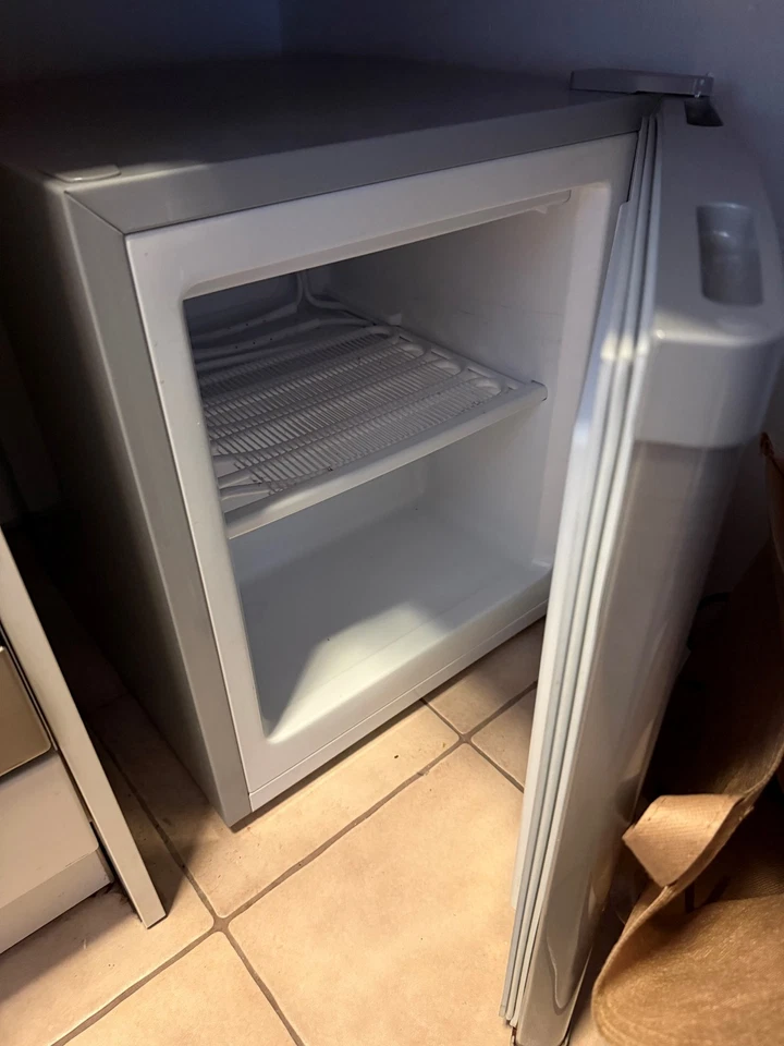 Bomann GB 388 - 30L, Silber (738870)