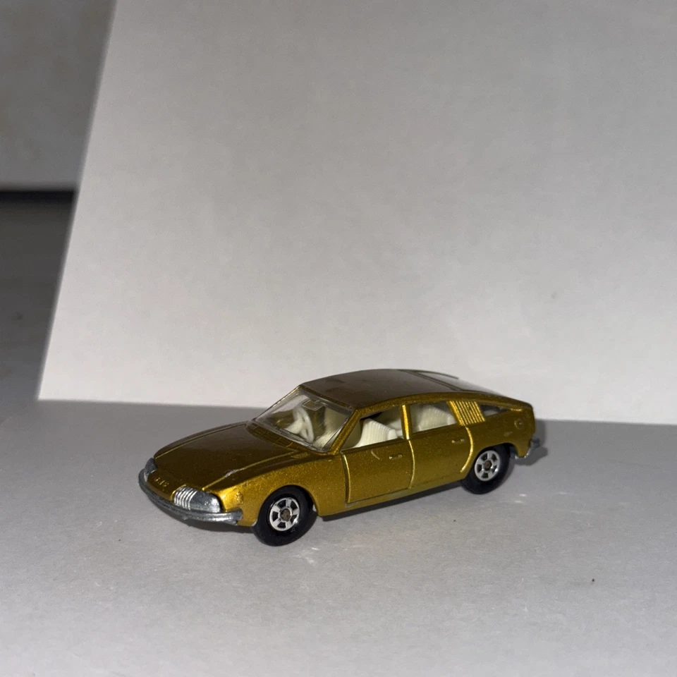 Caja de cerillas vintage Lesney # 56c BMC 1800 Pininfarina Gold 1969 Foto 3 de 4