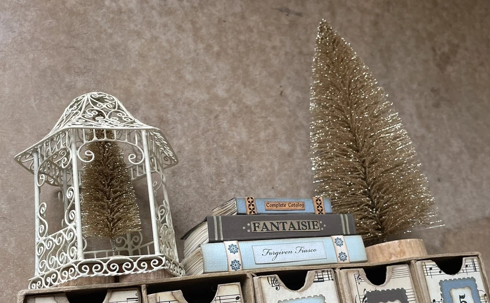 Christmas Advent Calendar, Countdown Treat Holder Vintage Look Handmade New - Image 2 of 4