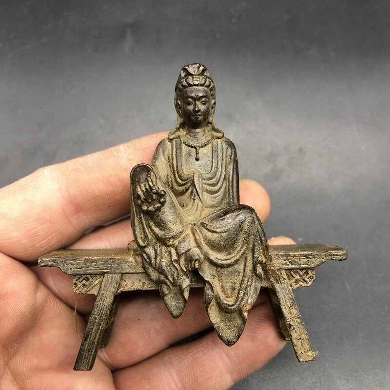 Rare Chinese Bronze Buddha Kwan-Yin Guan-Yin Statue Blessing Home Decoration - Image 2 of 4