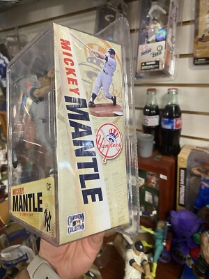 McFarlane Toys - MICKEY MANTLE New York Yankees- Cooperstown