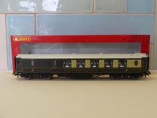 Hornby OO R4425 Pullman Coach Third Class Brake Car No 55 Boxed With Lights Box